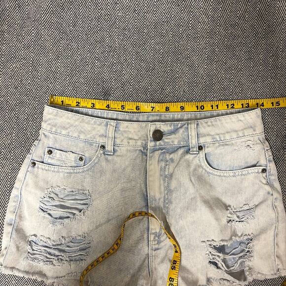 BDG - High Rise Dree Cheeky Distressed Shorts - Picture 6 of 9